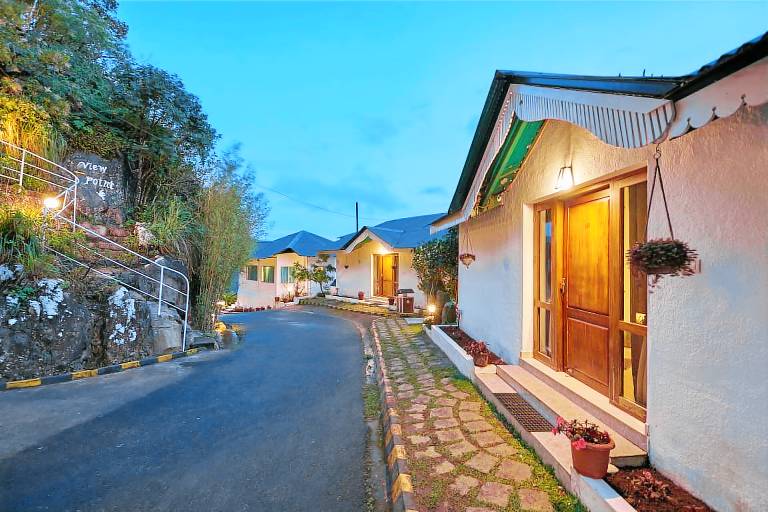 Resort  Munnar