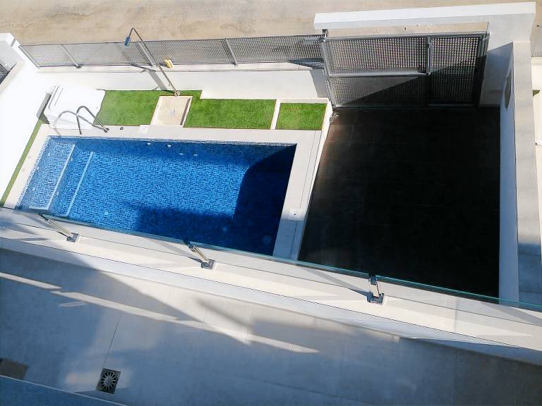 Villa Los Montesinos