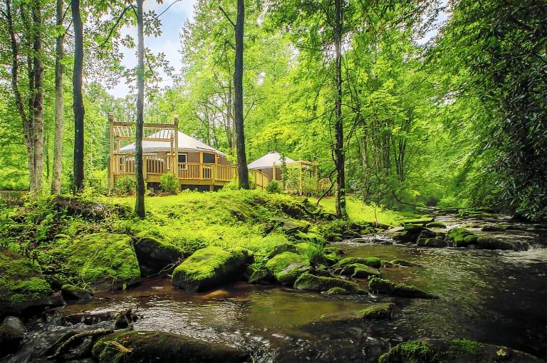 House Nantahala Lake
