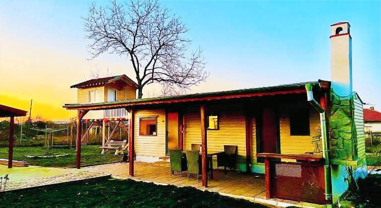 Caravans 10 min to Tsonevo Lake & 35 min to Black Sea in Varna