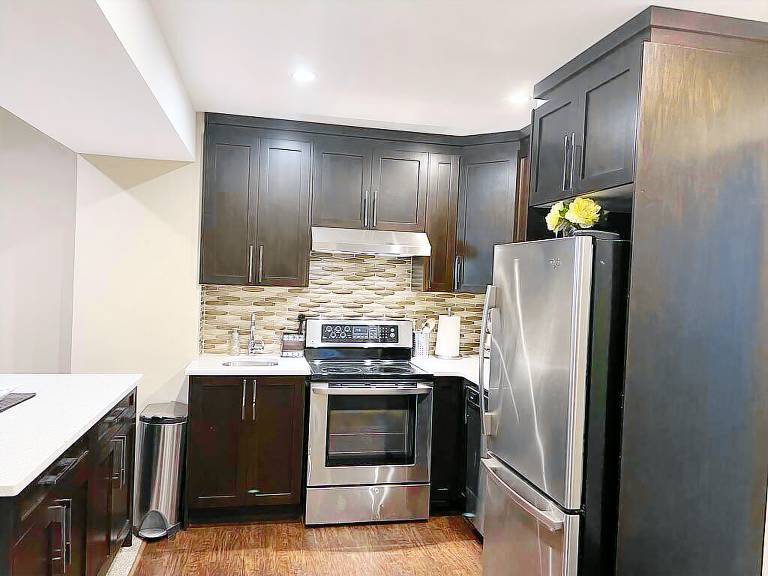 House  Airdrie