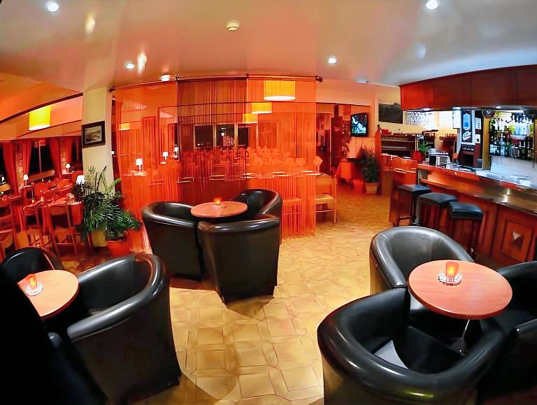 Serviced apartment  Ota