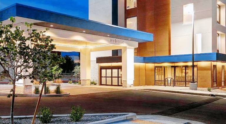 Hampton Inn Santa Fe South — photo 2
