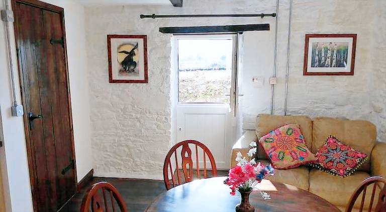 House with 2 rooms for 4 persons — photo 4