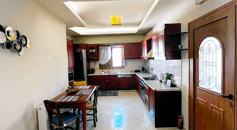 Fully equipped nice vacation home with patio & barbecue | Pets allowed — photo 5