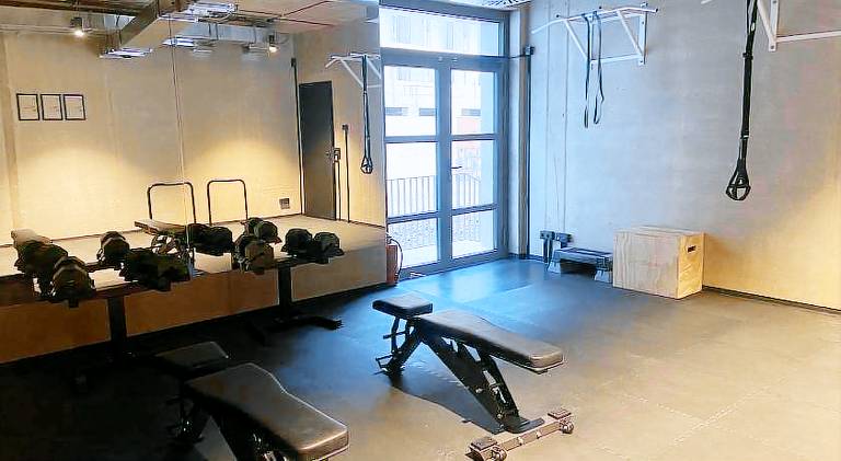 Modern 1BR in Award-Winning Residence with Sauna and Gym — photo 5