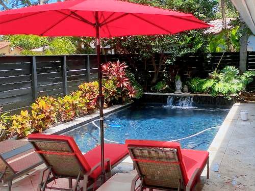 Bed & Breakfast  Wilton Manors