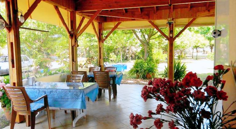 Lodge with patio & garden | Close to the beach | Dogs allowed — photo 3