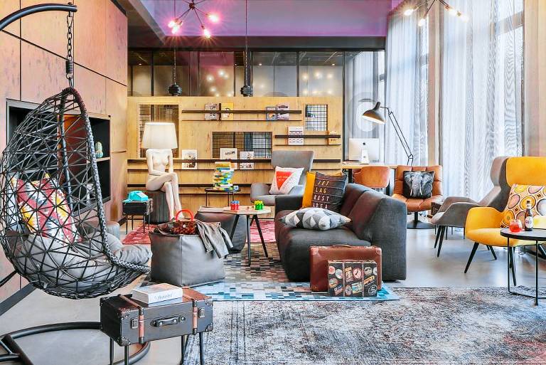 Moxy Frankfurt Airport Kelsterbach — photo 2