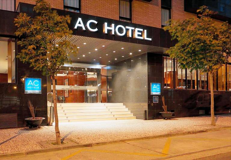 B&B Hotel Zaragoza Los Enlaces Estacion in Zaragoza
