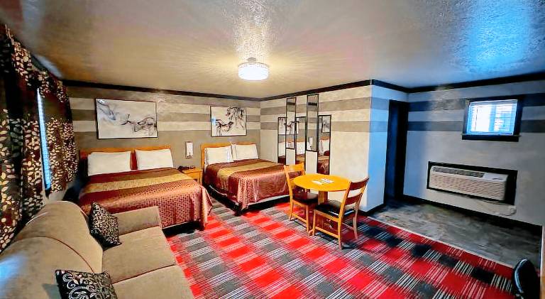 Cascade Lodge - Central Bend Retreat — photo 2