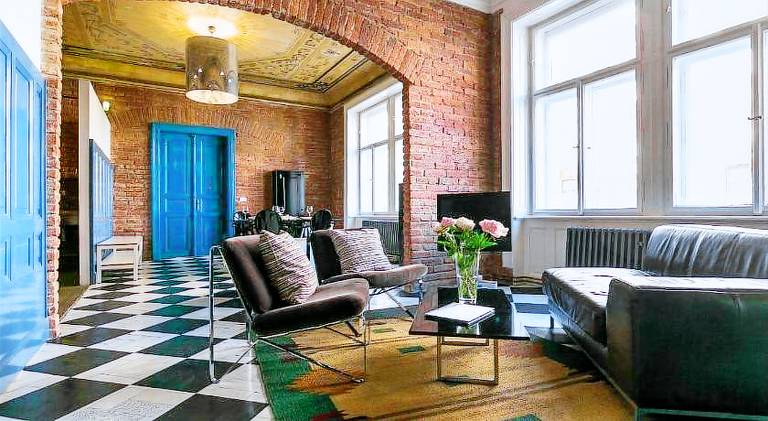 Big holiday apartment | Near Prague astronomical clock | Pets allowed in Prague
