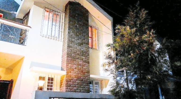 House with terrace — photo 5