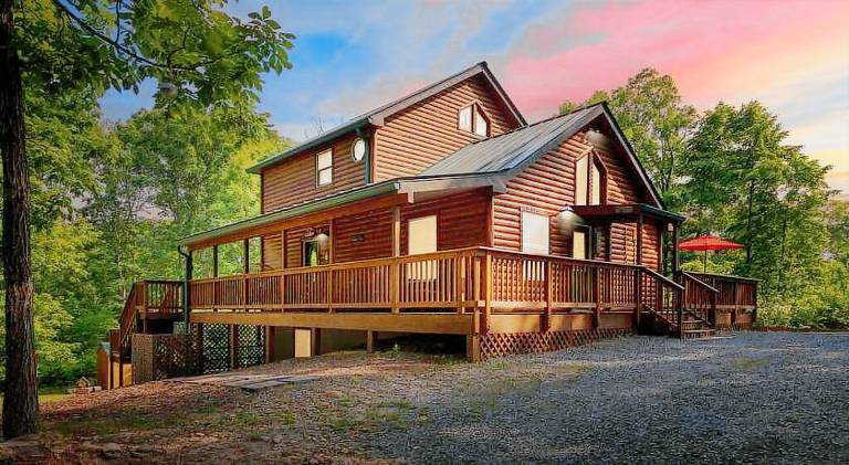 House with 4 rooms for 10 persons in Luray, VA
