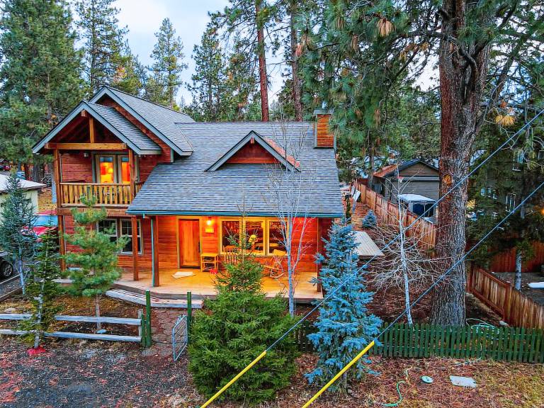 Cabin  Sisters