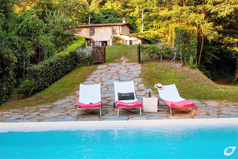 Villa with garden, private pool & barbeque — photo 2