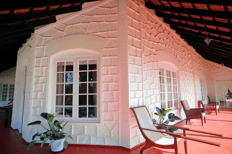 The Hundred House by Kisah Stays - Estate Bungalow — photo 3