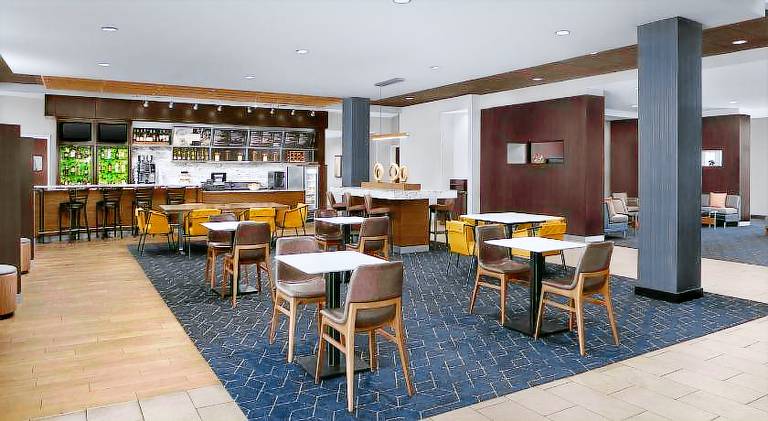 Courtyard by Marriott Phoenix Chandler/Fashion Center — photo 4