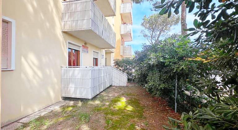 Apartment with 1 room for 4 persons — photo 3