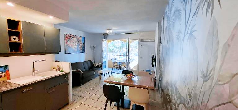 Fully equipped holiday park with garden & pool | Garden view | Pet-friendly — photo 4