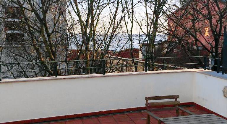 Belong Staying and Feeling - Casa da Se — photo 4