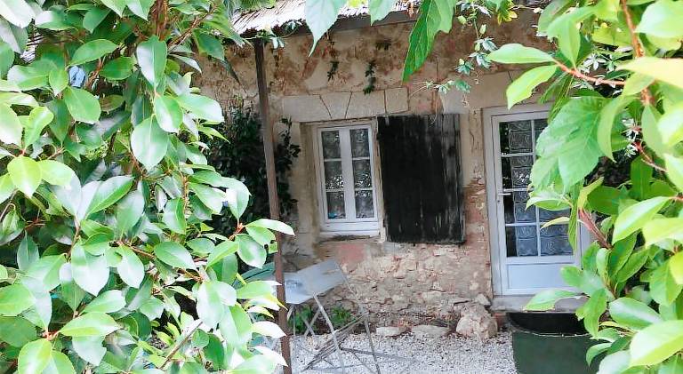 Apartment with pool in Joucas