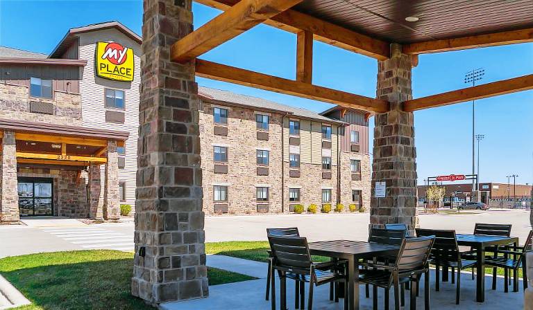 My Place Hotel Green Bay — photo 2