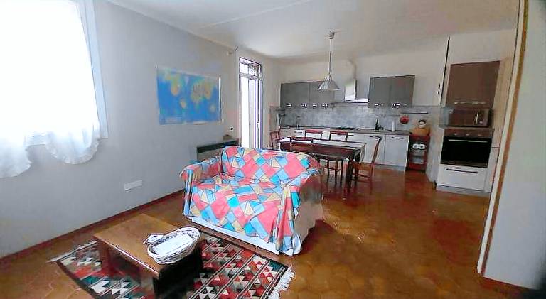 Holiday apartment with 2 rooms for 6 persons — photo 2