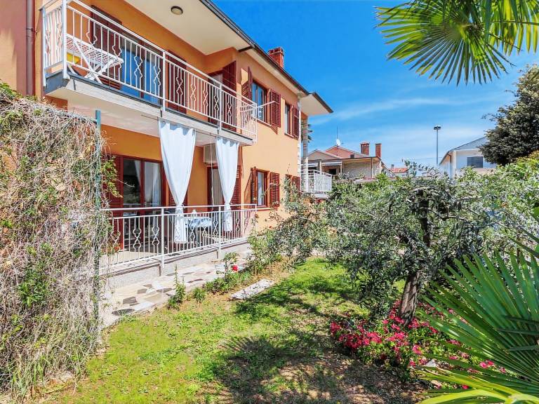 Apartment with terrace, grill & garden | Beach nearby | Pets are welcome — photo 2