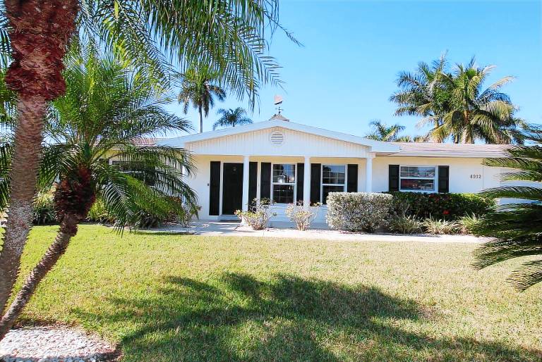 House Caloosahatchee