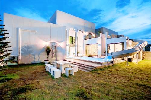 Villa with pool, patio & jacuzzi — photo 3