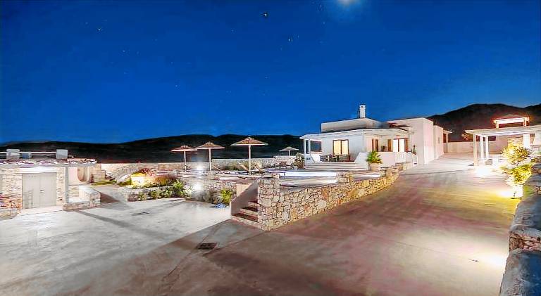 Fully equipped wonderful villa with BBQ, private pool & terrace | Perfect for remote work | Pets are welcome — photo 5