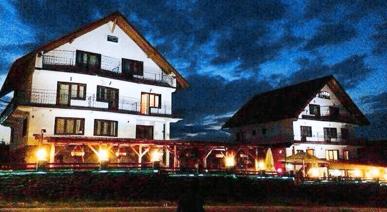 Bed & Breakfast  Păltiniș