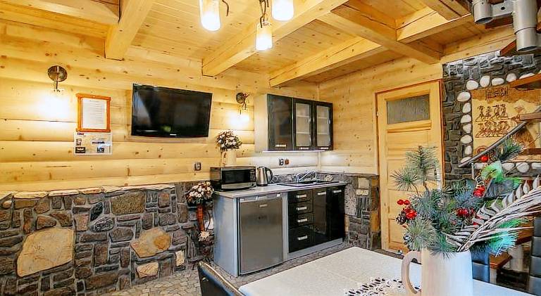 Lodge with BBQ & garden — photo 5