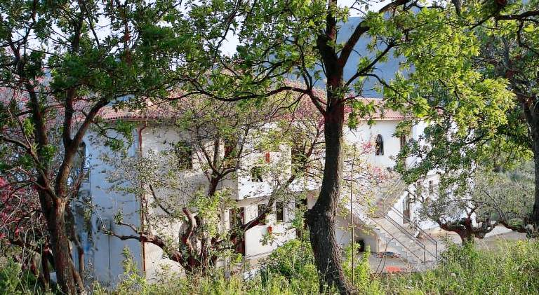 Apartment with terrace & yard | Close to the beach | Dogs allowed in East Mani