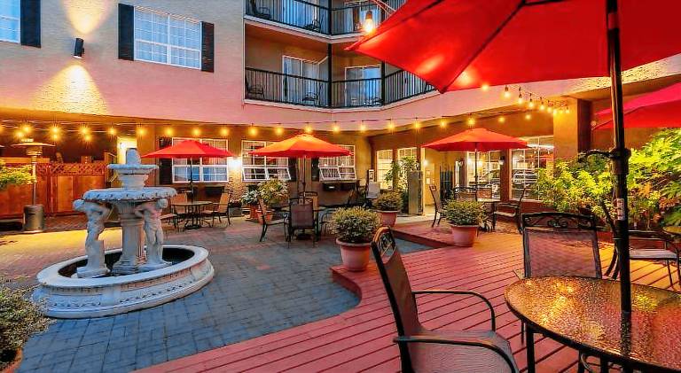 Quality Inn Downtown Inner Harbour — photo 3
