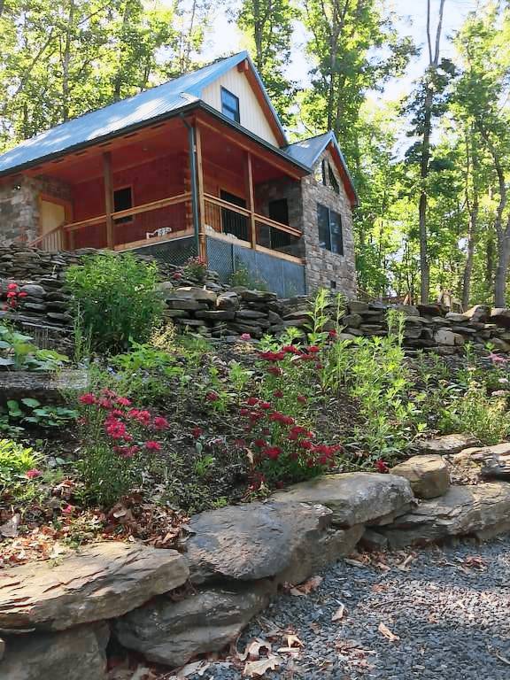 Cabin Fayetteville
