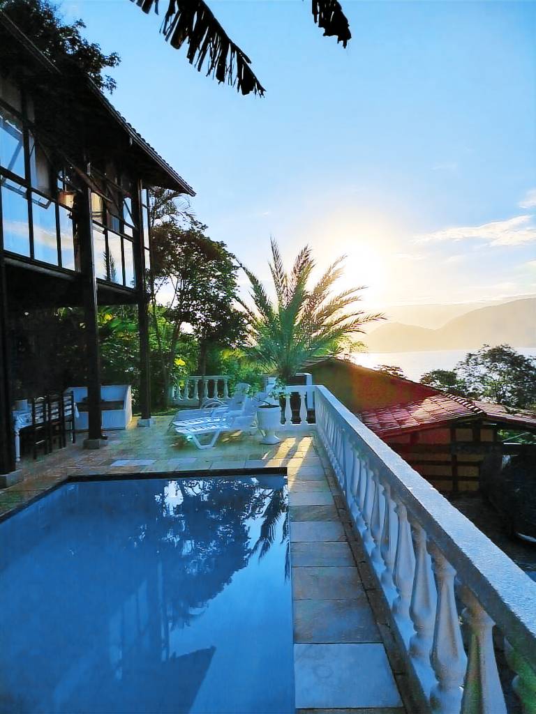 House  Jacuecanga