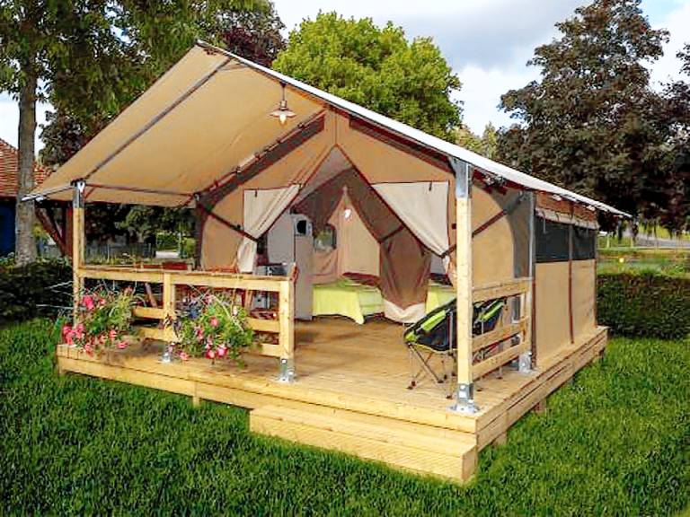 Camping-Unterkunft  Bol