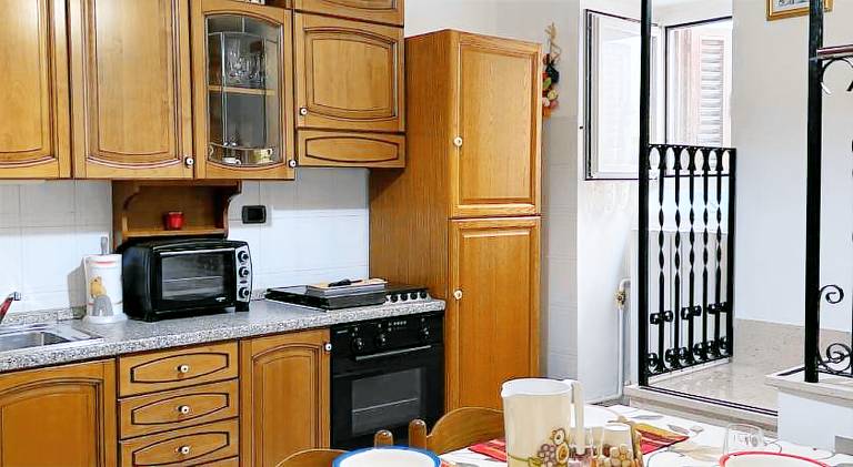 House | Pets allowed — photo 2