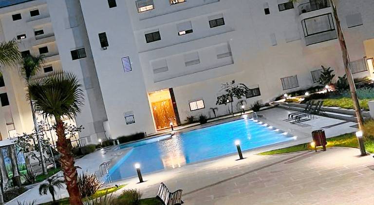 Holiday apartment with grill, pool & patio in Tetouan