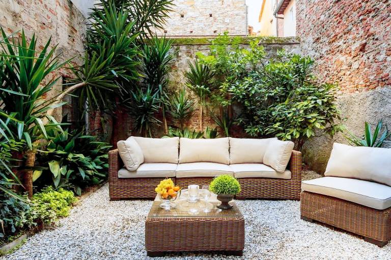 Familienorientiertes Apartment mit Garten | Kathedrale San Martino-Nähe