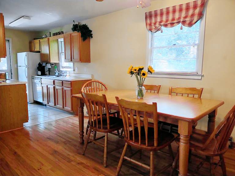 Cozy Creek Cottages — photo 2