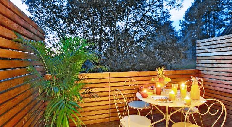 Serviced apartment with garden & terrace — photo 4