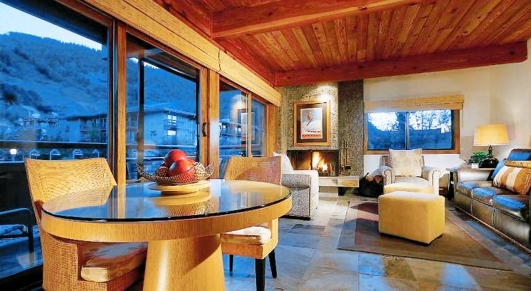 Family-oriented nice serviced apartment with pool, BBQ & garden | Ski nearby | Pet-friendly — photo 3