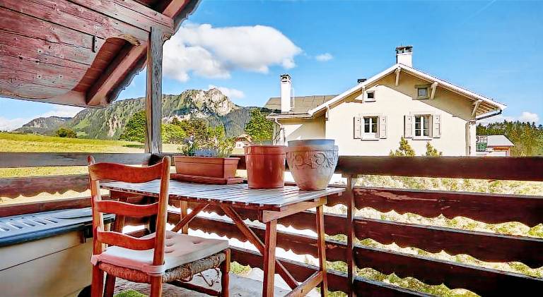 Chalet with patio in Leysin