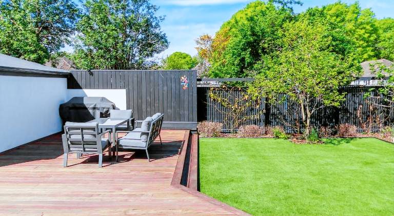 Spacious 6BR Home for Large Families or Work Teams in Christchurch