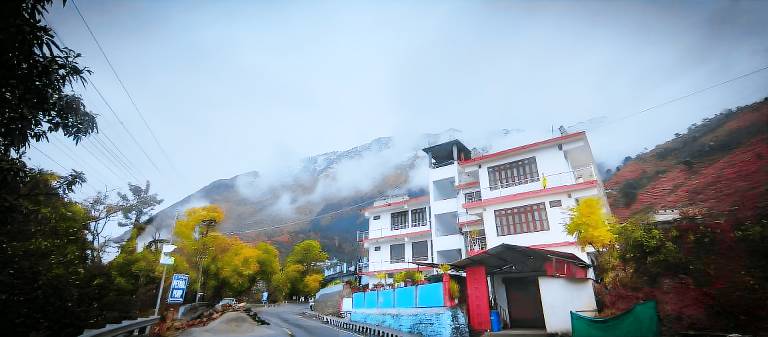 Kandari guest house