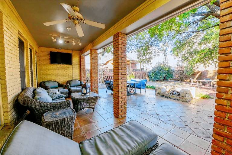 Myrtlewood Cottage - Bama Vacation Rentals — photo 4