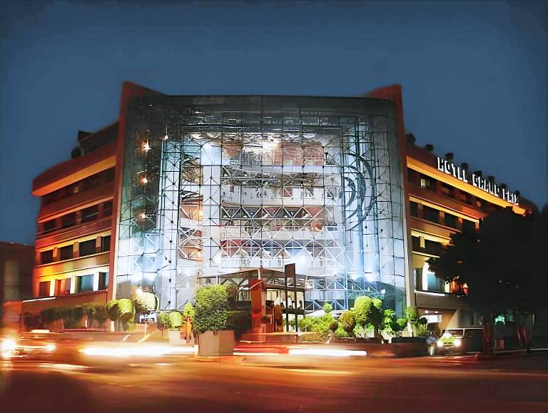 WeEnjoy Hotels Grand Prix Aeropuerto CDMX